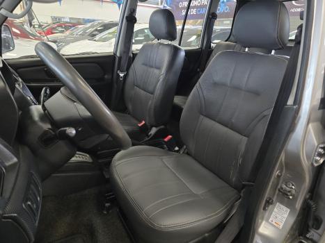 MITSUBISHI Pajero TR4 2.0 16V 4P AUTOM�TICO, Foto 14