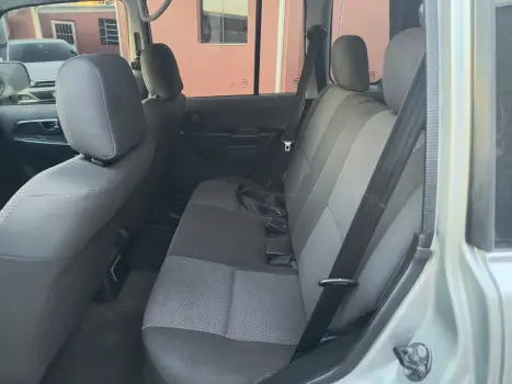 MITSUBISHI Pajero TR4 2.0 16V 4P 4X4 FLEX AUTOMÁTICO, Foto 2