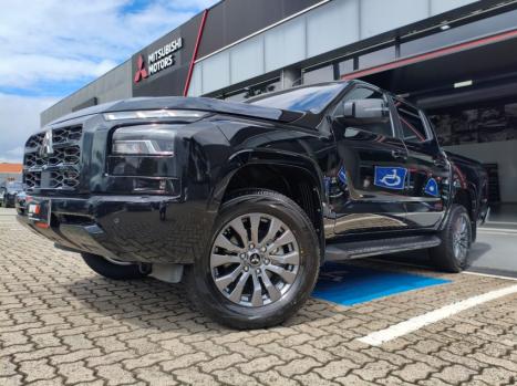 MITSUBISHI Triton 2.4 HPE-S BITURBO DIESEL CABINE DUPLA 4X4 AUTOM�TICO, Foto 2