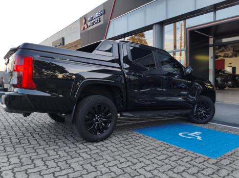 MITSUBISHI Triton 2.4 KATANA BITURBO DIESEL CABINE DUPLA 4X4 AUTOM�TICO, Foto 5