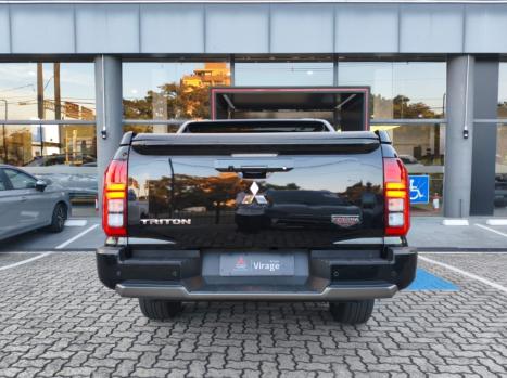 MITSUBISHI Triton 2.4 KATANA BITURBO DIESEL CABINE DUPLA 4X4 AUTOM�TICO, Foto 6