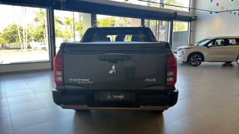 MITSUBISHI Triton 2.4 KATANA BITURBO DIESEL CABINE DUPLA 4X4 AUTOM�TICO, Foto 5