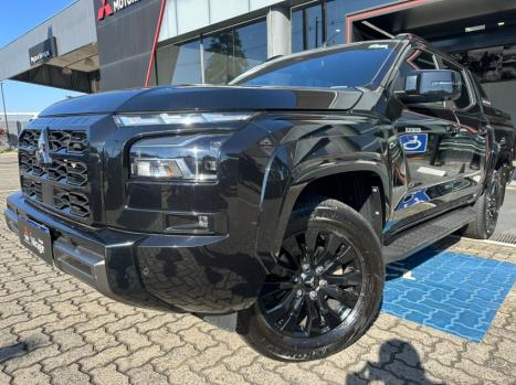MITSUBISHI Triton 2.4 KATANA BITURBO DIESEL CABINE DUPLA 4X4 AUTOM�TICO, Foto 2