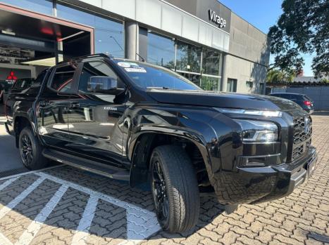 MITSUBISHI Triton 2.4 KATANA BITURBO DIESEL CABINE DUPLA 4X4 AUTOM�TICO, Foto 4