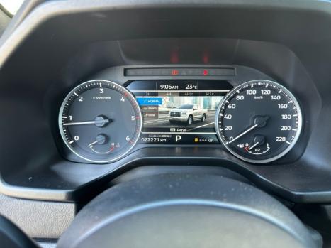 MITSUBISHI Triton 2.4 KATANA BITURBO DIESEL CABINE DUPLA 4X4 AUTOM�TICO, Foto 10
