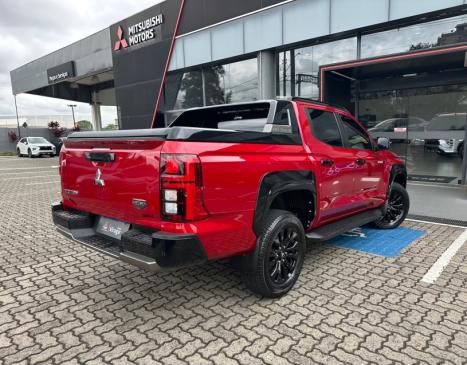 MITSUBISHI Triton 2.4 KATANA BITURBO DIESEL CABINE DUPLA 4X4 AUTOMÁTICO, Foto 5