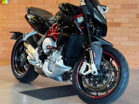 MV AGUSTA 800 , Foto 5