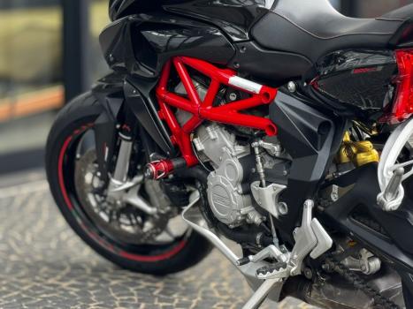 MV AGUSTA 800 , Foto 11