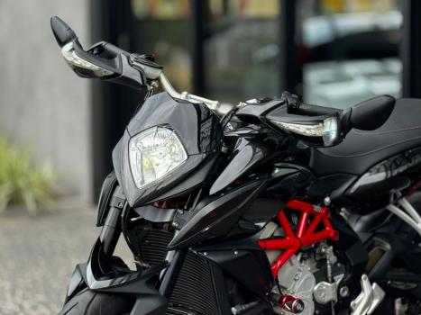 MV AGUSTA 800 , Foto 13