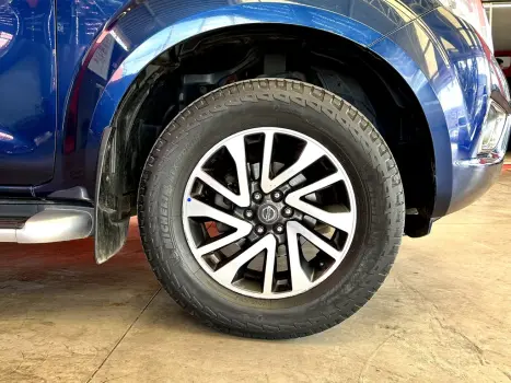 NISSAN Frontier 2.3 16V XE 4X4 CABINE DUPLA BI-TURBO DIESEL AUTOM�TICO, Foto 7