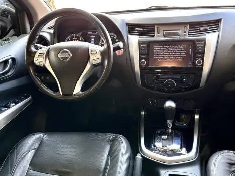NISSAN Frontier 2.3 16V XE 4X4 CABINE DUPLA BI-TURBO DIESEL AUTOM�TICO, Foto 20