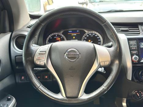 NISSAN Frontier 2.3 ATTACK CABINE DUPLA 4X4 BI-TURBO DIESEL AUTOMTICO, Foto 18