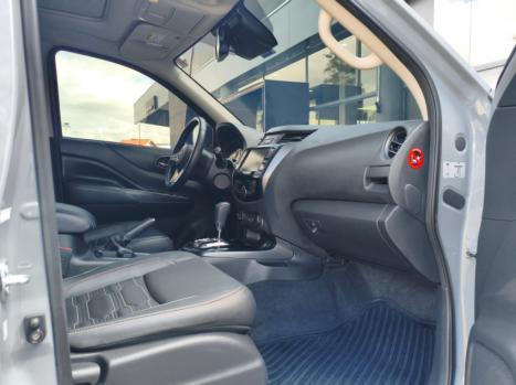 NISSAN Frontier 2.3 16V PRO4X CABINE DUPLA 4X4 BI-TURBO DIESEL AUTOMTICO, Foto 14