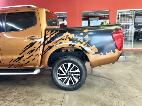 NISSAN Frontier 2.3 16V LE 4X4 CABINE DUPLA BI-TURBO DIESEL AUTOMTICO, Foto 4