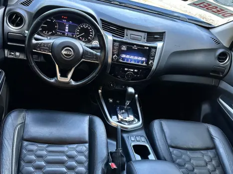 NISSAN Frontier 2.3 16V XE 4X4 CABINE DUPLA BI-TURBO DIESEL AUTOM�TICO, Foto 11