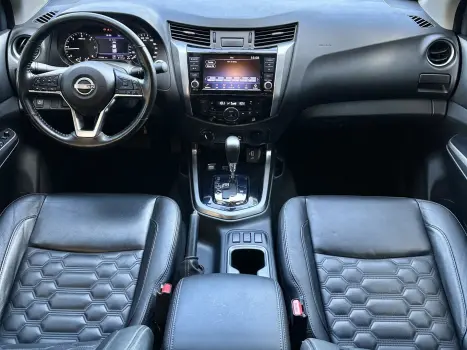 NISSAN Frontier 2.3 16V XE 4X4 CABINE DUPLA BI-TURBO DIESEL AUTOM�TICO, Foto 12