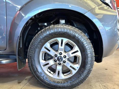 NISSAN Frontier 2.3 16V XE 4X4 CABINE DUPLA BI-TURBO DIESEL AUTOM�TICO, Foto 26
