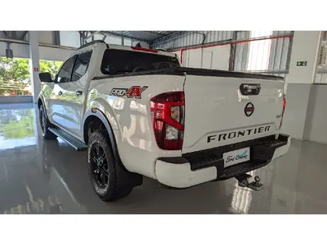NISSAN Frontier 2.3 16V PRO4X CABINE DUPLA 4X4 BI-TURBO DIESEL AUTOMTICO, Foto 7