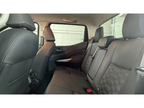 NISSAN Frontier 2.3 16V XE 4X4 CABINE DUPLA BI-TURBO DIESEL AUTOM�TICO, Foto 9