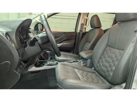 NISSAN Frontier 2.3 16V XE 4X4 CABINE DUPLA BI-TURBO DIESEL AUTOM�TICO, Foto 12