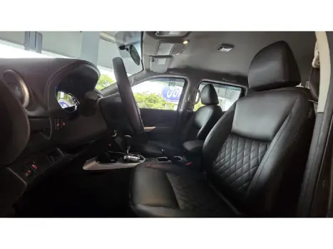NISSAN Frontier 2.3 ATTACK CABINE DUPLA BI-TURBO DIESEL AUTOM�TICO, Foto 13