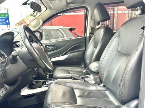 NISSAN Frontier 2.3 X-GEAR EDITION CABINE DUPLA 4X4 BI-TURBO DIESEL AUTOM�TICO, Foto 2