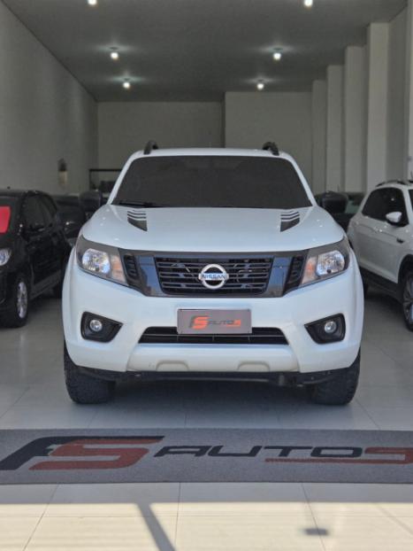 NISSAN Frontier 2.3 ATTACK CABINE DUPLA 4X4 BI-TURBO DIESEL AUTOM�TICO, Foto 1