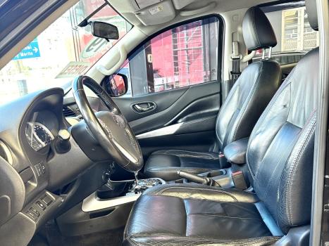 NISSAN Frontier 2.3 ATTACK CABINE DUPLA 4X4 BI-TURBO DIESEL AUTOM�TICO, Foto 5