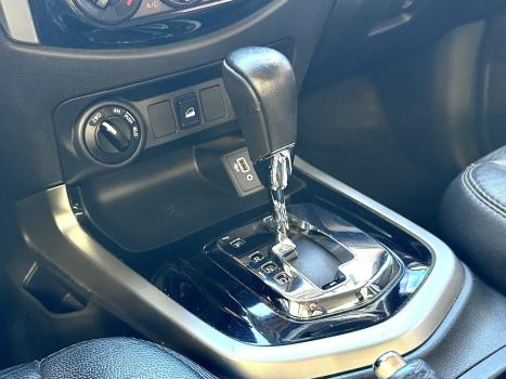 NISSAN Frontier 2.3 ATTACK CABINE DUPLA 4X4 BI-TURBO DIESEL AUTOM�TICO, Foto 12