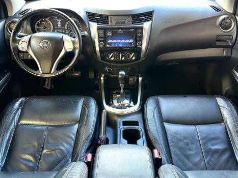 NISSAN Frontier 2.3 ATTACK CABINE DUPLA 4X4 BI-TURBO DIESEL AUTOM�TICO, Foto 14