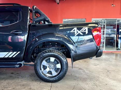 NISSAN Frontier 2.3 ATTACK CABINE DUPLA 4X4 BI-TURBO DIESEL AUTOM�TICO, Foto 16
