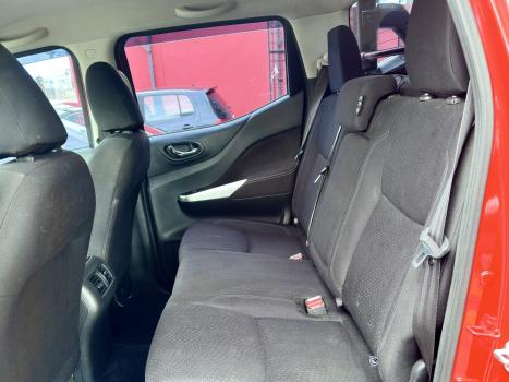 NISSAN Frontier 2.3 ATTACK CABINE DUPLA 4X4 BI-TURBO DIESEL AUTOM�TICO, Foto 7