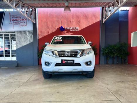 NISSAN Frontier 2.3 16V XE 4X4 CABINE DUPLA BI-TURBO DIESEL AUTOM�TICO, Foto 3