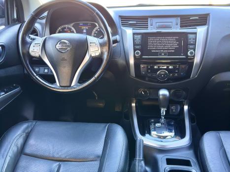 NISSAN Frontier 2.3 16V XE 4X4 CABINE DUPLA BI-TURBO DIESEL AUTOM�TICO, Foto 8