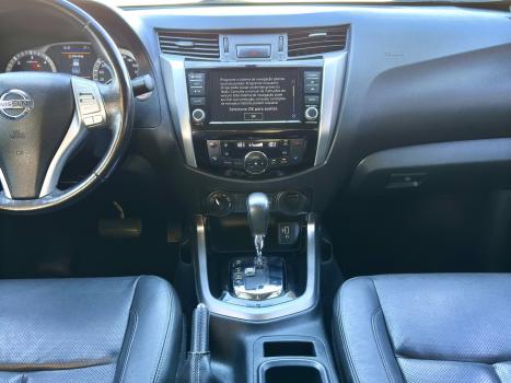 NISSAN Frontier 2.3 16V XE 4X4 CABINE DUPLA BI-TURBO DIESEL AUTOM�TICO, Foto 9