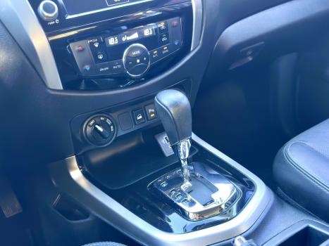 NISSAN Frontier 2.3 16V XE 4X4 CABINE DUPLA BI-TURBO DIESEL AUTOM�TICO, Foto 13