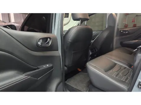NISSAN Frontier 2.3 16V PRO4X CABINE DUPLA 4X4 BI-TURBO DIESEL AUTOM�TICO, Foto 9
