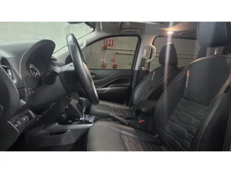 NISSAN Frontier 2.3 16V PRO4X CABINE DUPLA 4X4 BI-TURBO DIESEL AUTOM�TICO, Foto 13