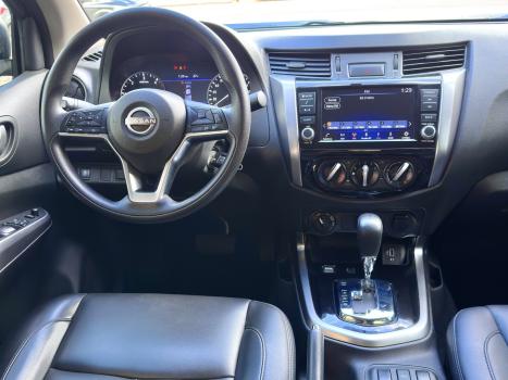 NISSAN Frontier 2.3 16V SE 4X4 CABINE DUPLA BI-TURBO DIESEL AUTOM�TICO, Foto 13