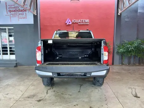 NISSAN Frontier 2.3 16V SE 4X4 CABINE DUPLA BI-TURBO DIESEL AUTOM�TICO, Foto 25
