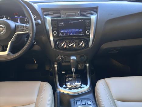 NISSAN Frontier 2.3 ATTACK CABINE DUPLA 4X4 BI-TURBO DIESEL AUTOM�TICO, Foto 13