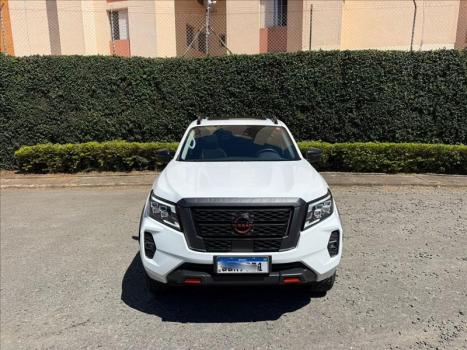 NISSAN Frontier 2.3 16V PRO4X CABINE DUPLA 4X4 BI-TURBO DIESEL AUTOM�TICO, Foto 2