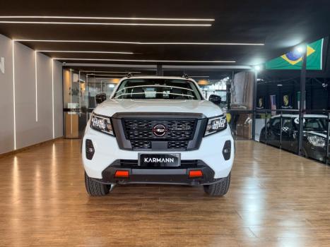 NISSAN Frontier 2.3 16V PRO4X CABINE DUPLA 4X4 BI-TURBO DIESEL AUTOM�TICO, Foto 2