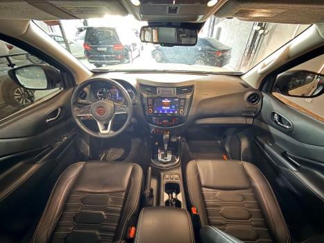 NISSAN Frontier 2.3 16V PRO4X CABINE DUPLA 4X4 BI-TURBO DIESEL AUTOM�TICO, Foto 5