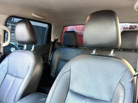 NISSAN Frontier 2.3 16V LE 4X4 CABINE DUPLA BI-TURBO DIESEL AUTOM�TICO, Foto 15