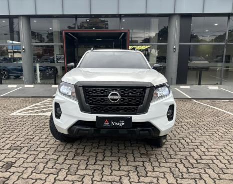 NISSAN Frontier 2.3 ATTACK CABINE DUPLA 4X4 BI-TURBO DIESEL AUTOM�TICO, Foto 2