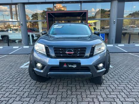 NISSAN Frontier 2.3 16V LE 4X4 CABINE DUPLA BI-TURBO DIESEL AUTOM�TICO, Foto 3