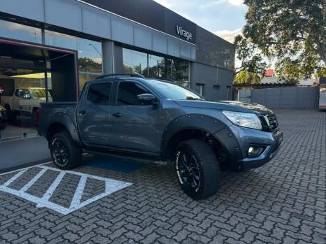NISSAN Frontier 2.3 16V LE 4X4 CABINE DUPLA BI-TURBO DIESEL AUTOM�TICO, Foto 4