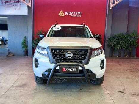 NISSAN Frontier 2.3 16V SE 4X4 CABINE DUPLA BI-TURBO DIESEL AUTOM�TICO, Foto 5