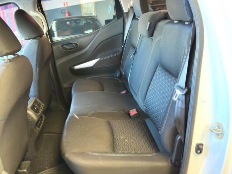 NISSAN Frontier 2.3 16V SE 4X4 CABINE DUPLA BI-TURBO DIESEL AUTOM�TICO, Foto 9